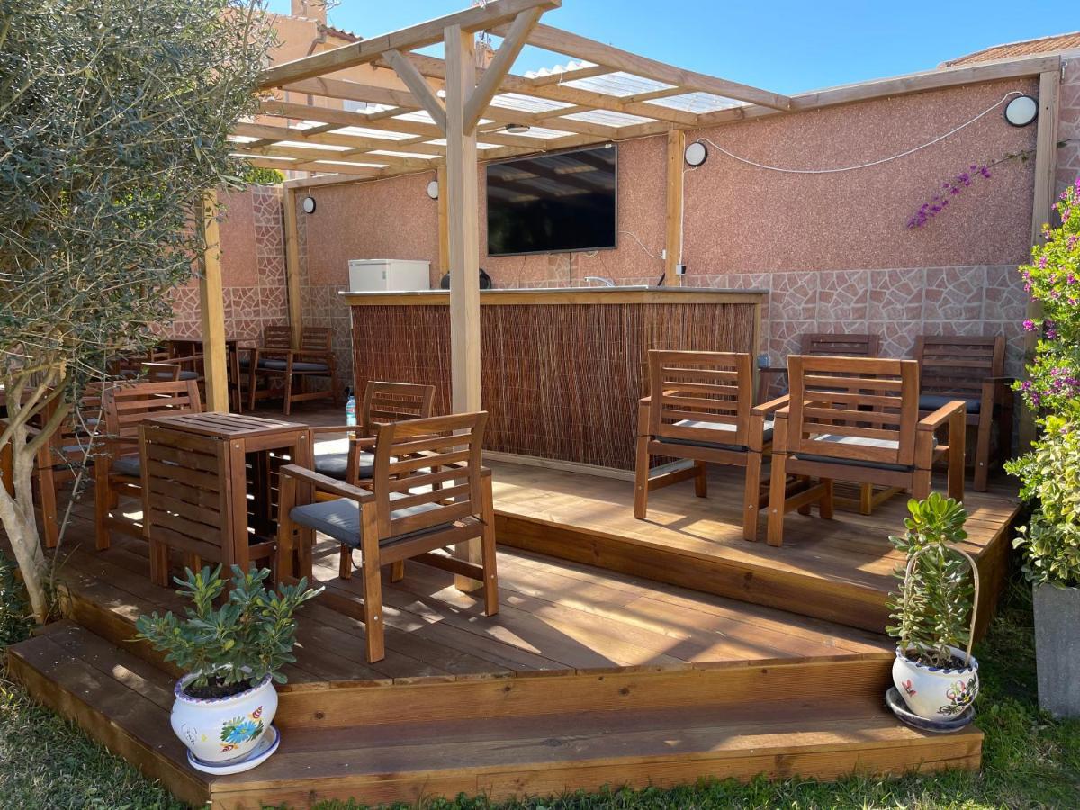Anna'S Garden Bed and Breakfast Τορεβιέχα Εξωτερικό φωτογραφία