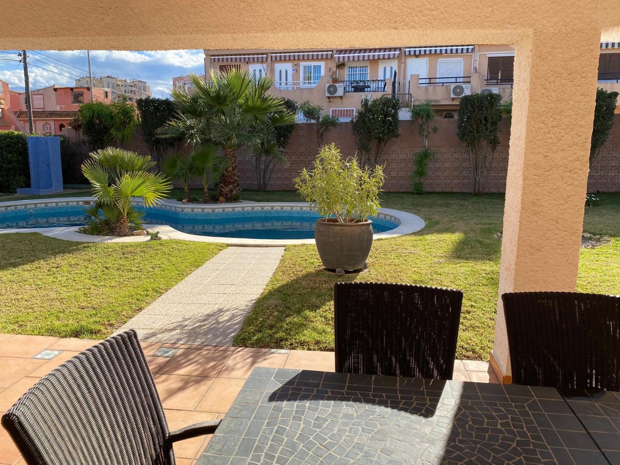 Anna'S Garden Bed and Breakfast Τορεβιέχα Εξωτερικό φωτογραφία