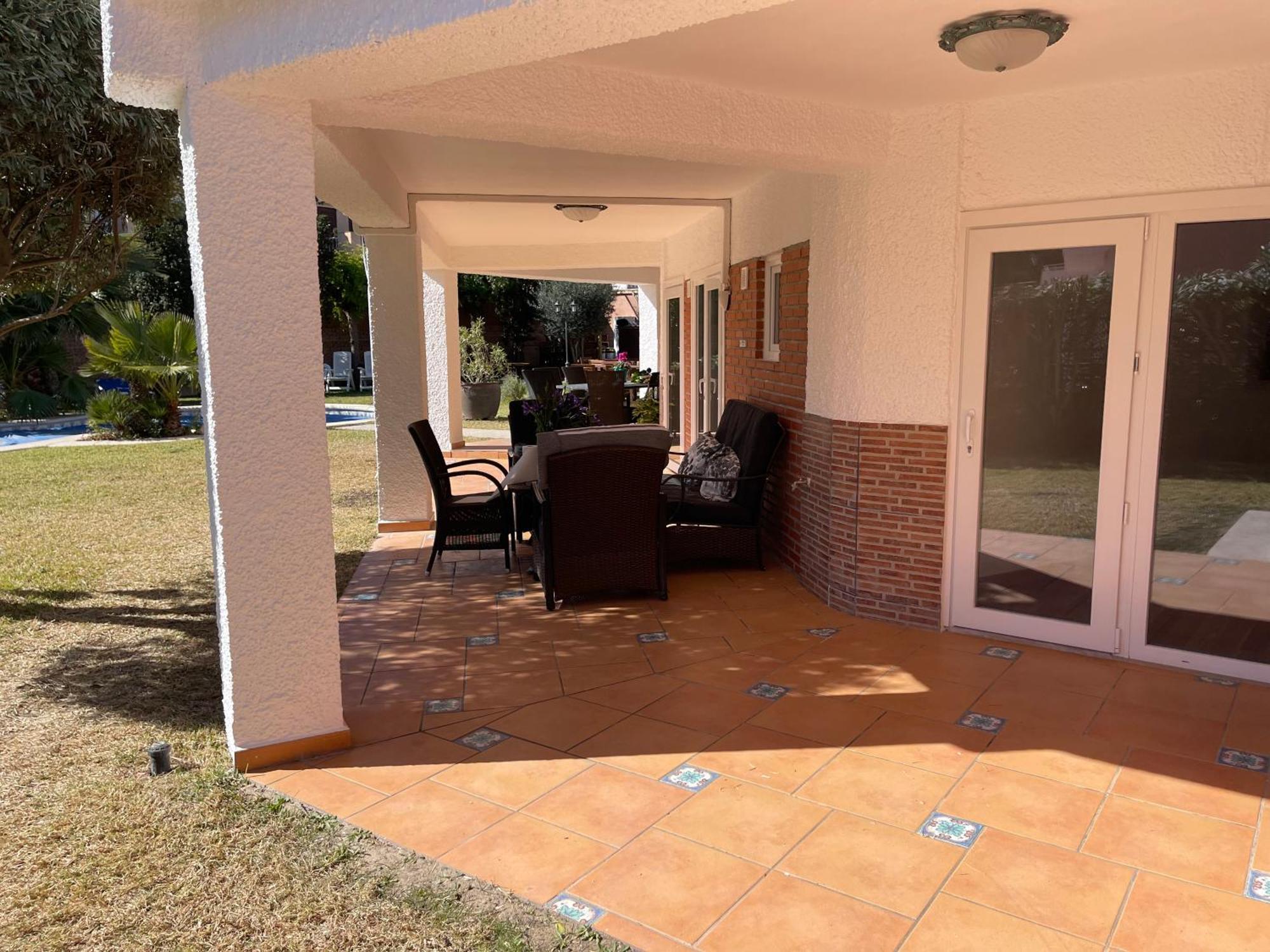 Anna'S Garden Bed and Breakfast Τορεβιέχα Εξωτερικό φωτογραφία