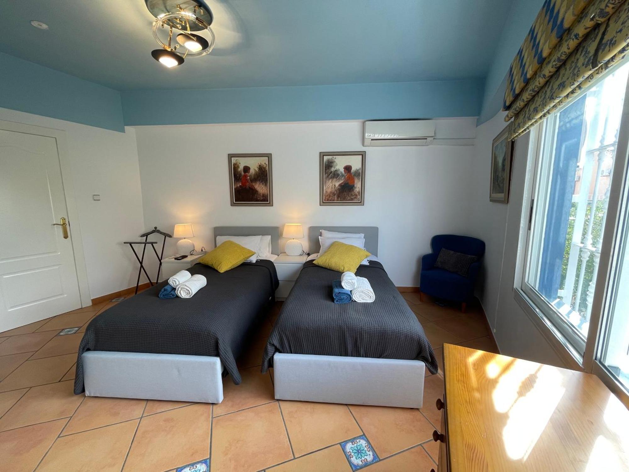 Anna'S Garden Bed and Breakfast Τορεβιέχα Δωμάτιο φωτογραφία