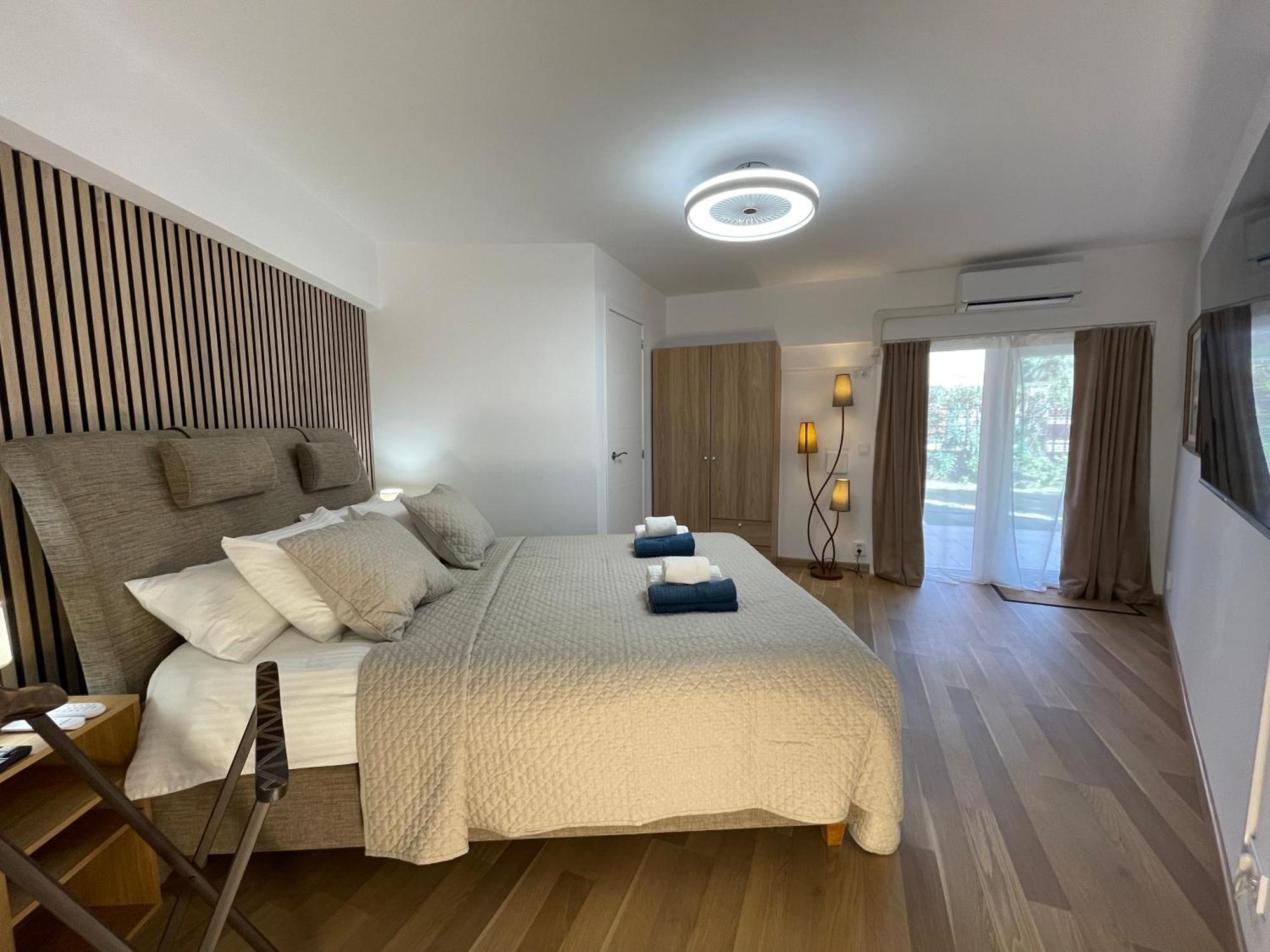 Anna'S Garden Bed and Breakfast Τορεβιέχα Δωμάτιο φωτογραφία