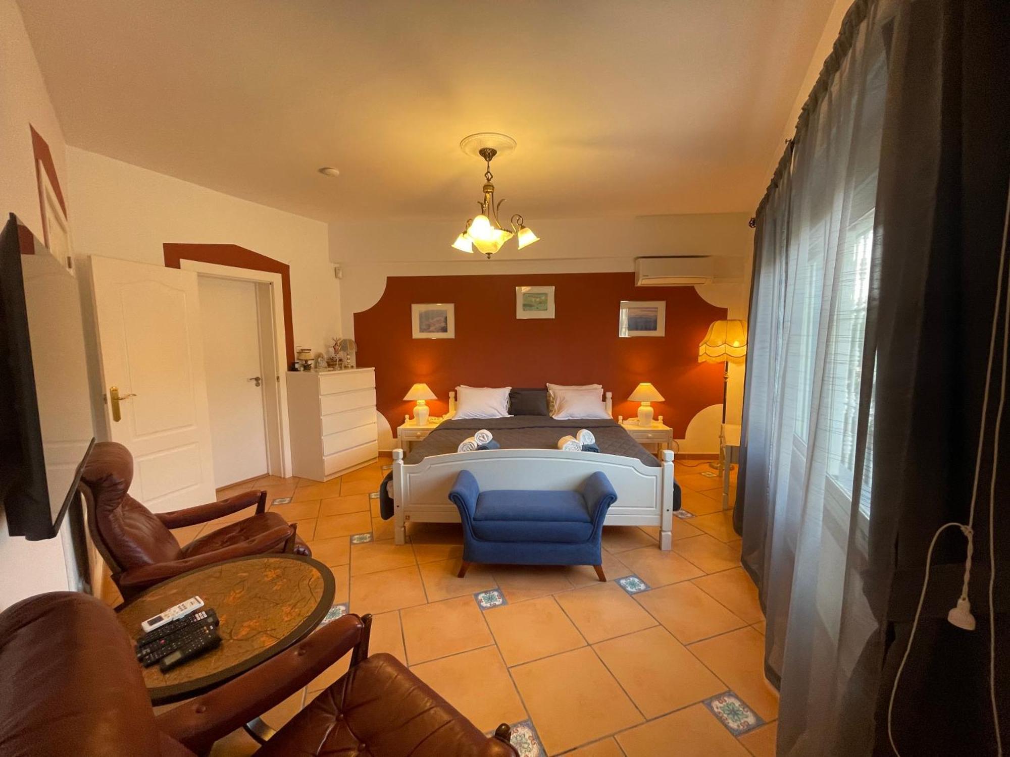 Anna'S Garden Bed and Breakfast Τορεβιέχα Δωμάτιο φωτογραφία
