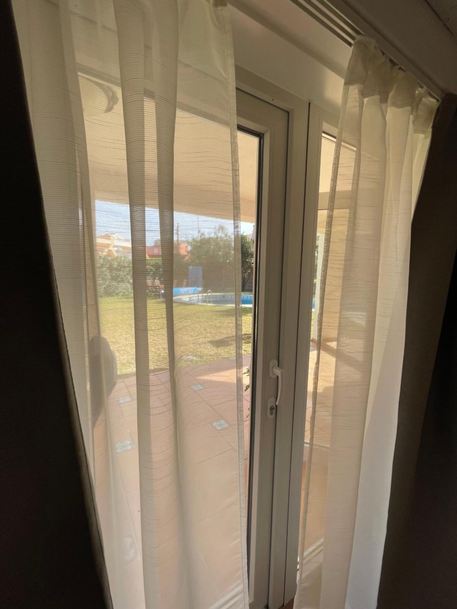Anna'S Garden Bed and Breakfast Τορεβιέχα Δωμάτιο φωτογραφία