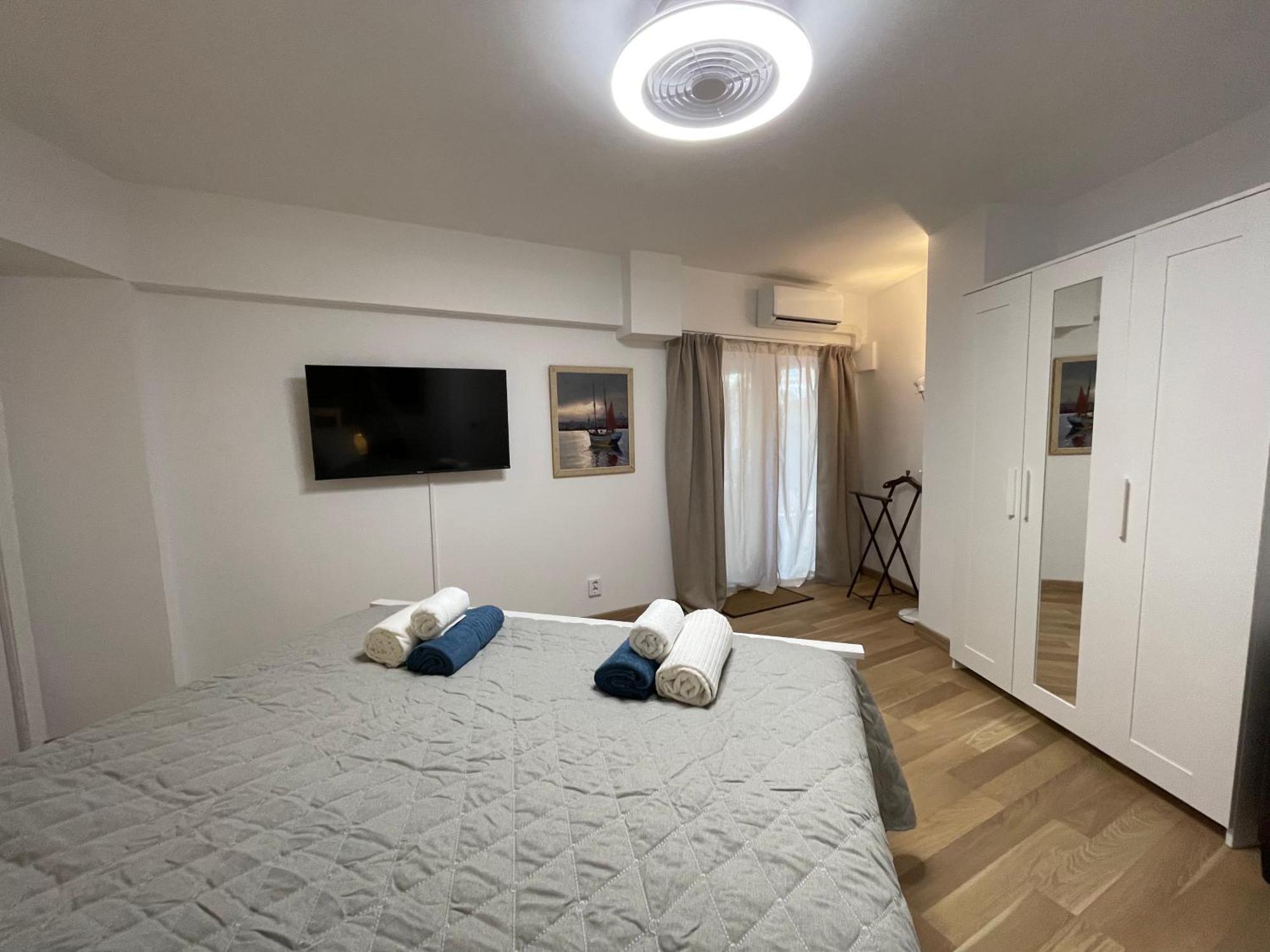 Anna'S Garden Bed and Breakfast Τορεβιέχα Δωμάτιο φωτογραφία